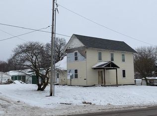 209 N Ogden St, Sturgeon, MO 65284