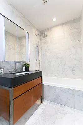 Sold by Platinum Properties | media 20