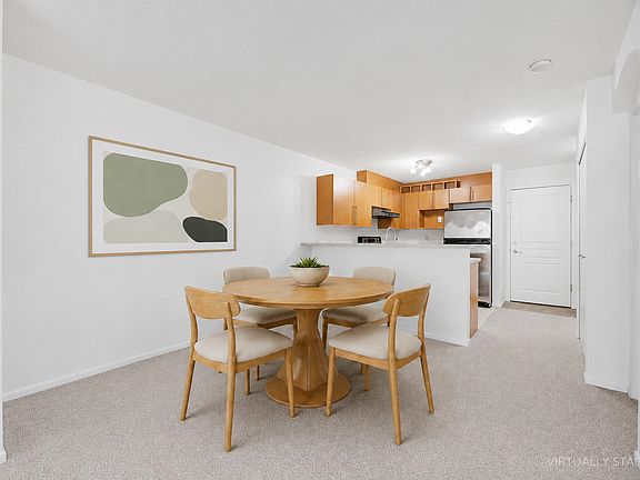 5th image of 1100 E 29th St #363