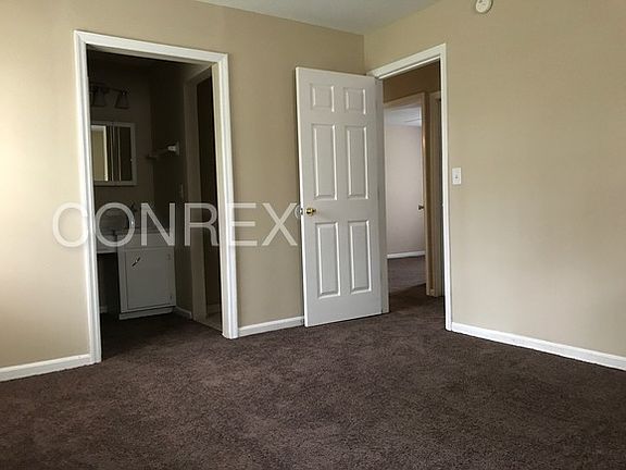 4th image of 130 Miley Ave
