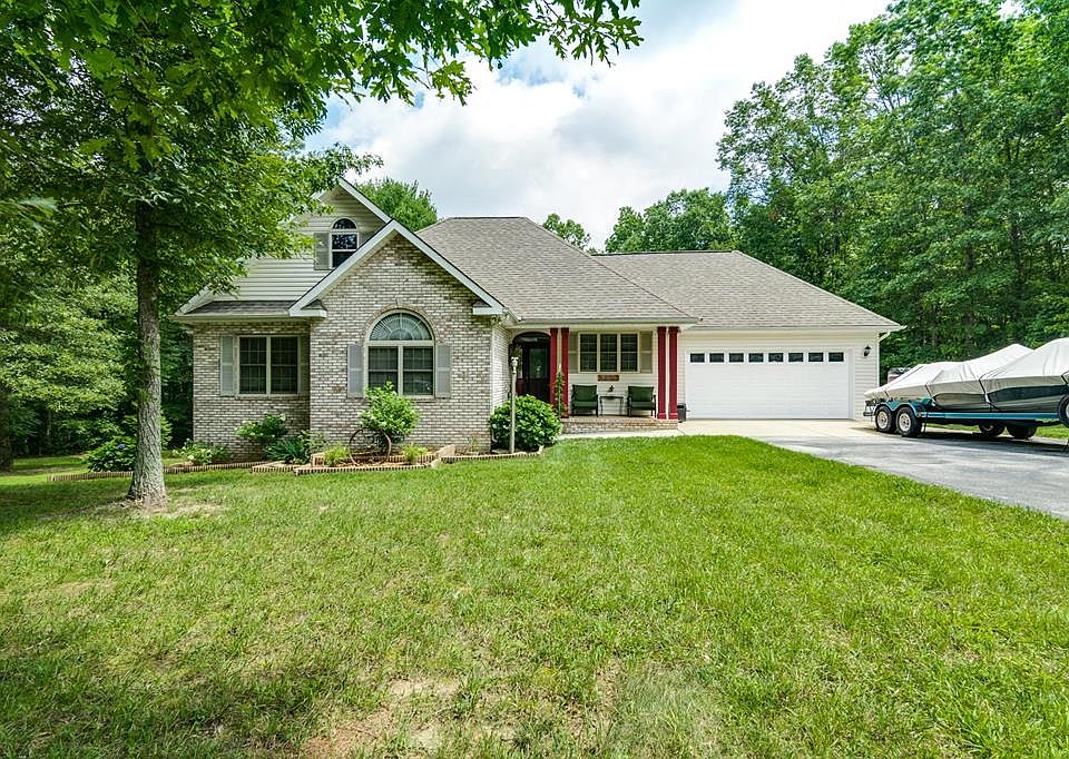 1st image of 254 Laurens Ln