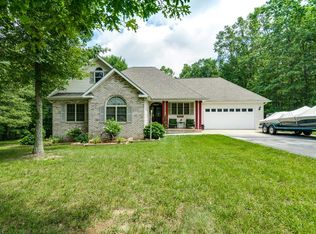 254 Laurens Ln, Grimsley, TN 38565