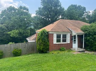 235 Carson Ln, Bristol, TN 37620