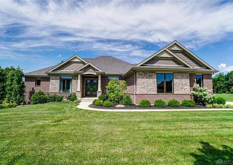 1st image of 301 Fox Meadow Ct