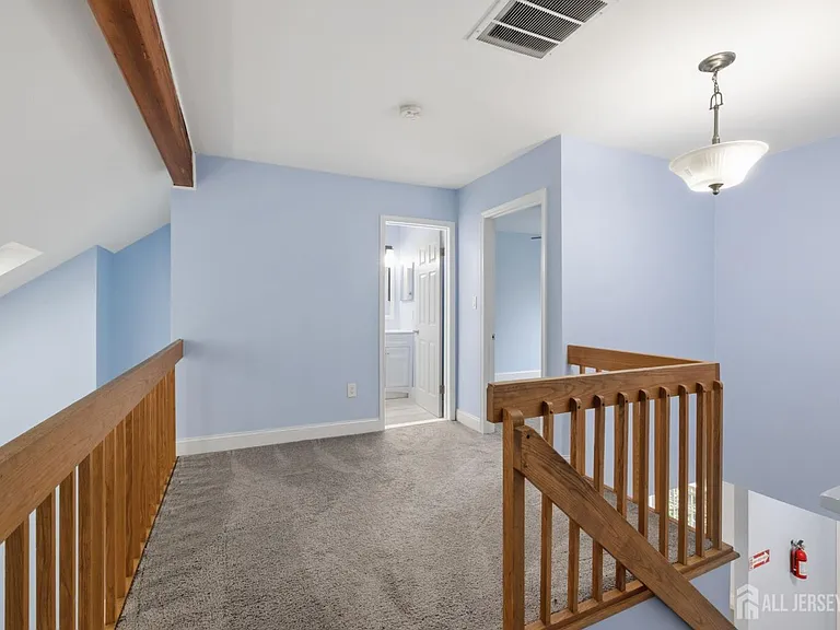 1609 Mulberry Ct — Photo 23