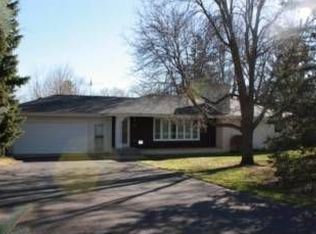 3287 Lake Elmo Ave N, Lake Elmo, MN 55042
