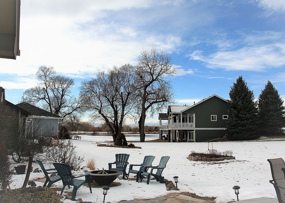 1st image of 310 Poudre Bay