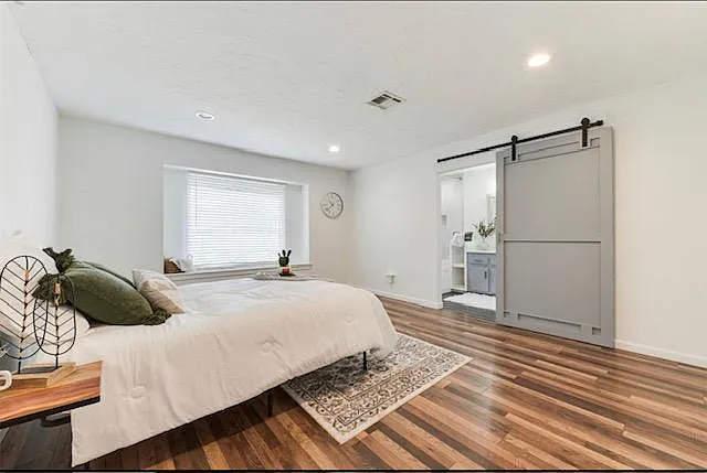 12213 Sylvester Dr — Photo 43