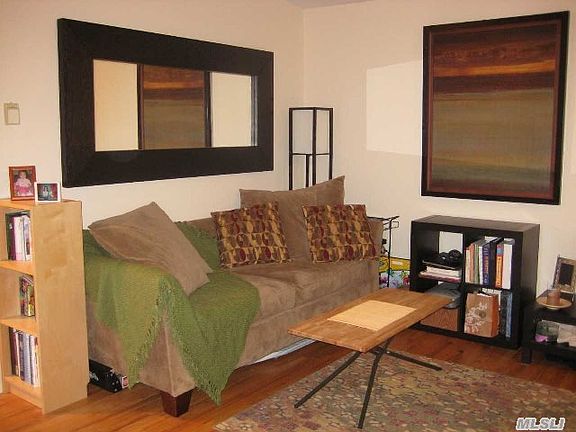 2nd image of 200 Lexington Ave APT 6E