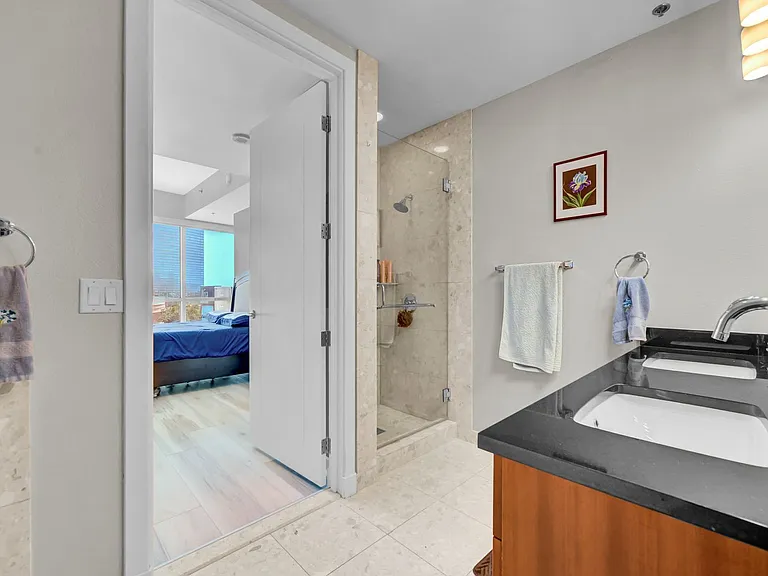 4525 Dean Martin Dr #1101 — Photo 22