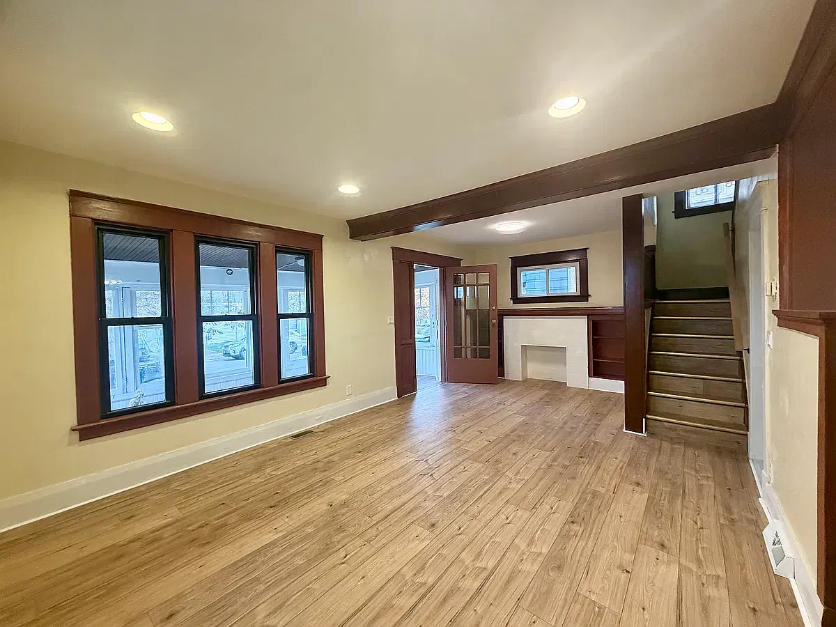 3 bed, 1387 sqft, $1,400 — Photo 3