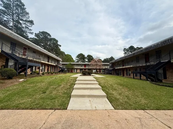 1600 N 7th St APT 5, Longview, TX 75601