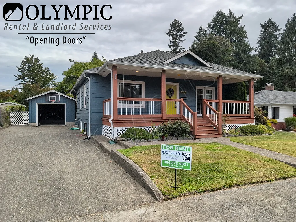 Unique 4 bed + office 2 bath home in SE Olympia! — Photo 1