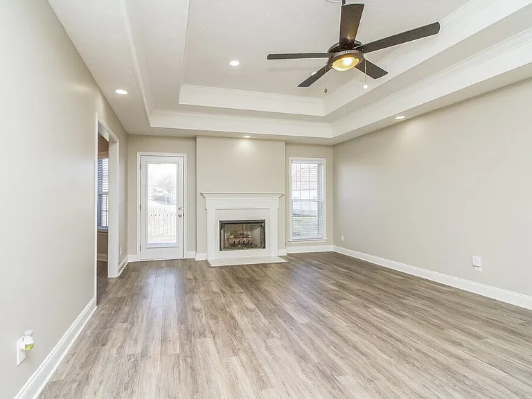 713 Almondwood Pl — Photo 4