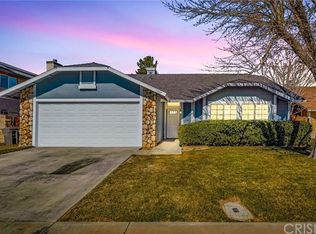 1207 E Avenue J7, Lancaster, CA 93535
