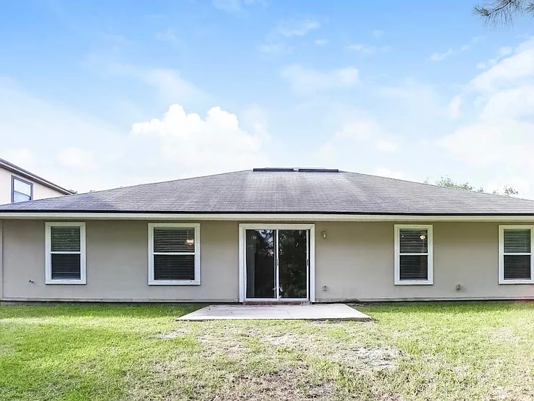 1146 Carthage Dr — Photo 14