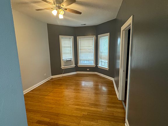 2nd image of 5721 S Hermitage Ave #2