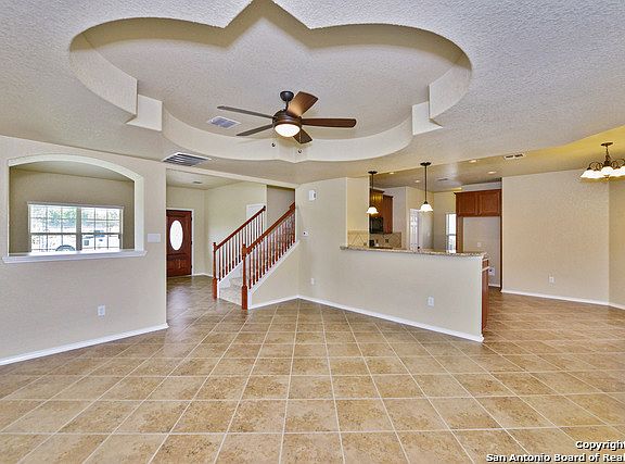 4th image of 6243 Lowrie Block