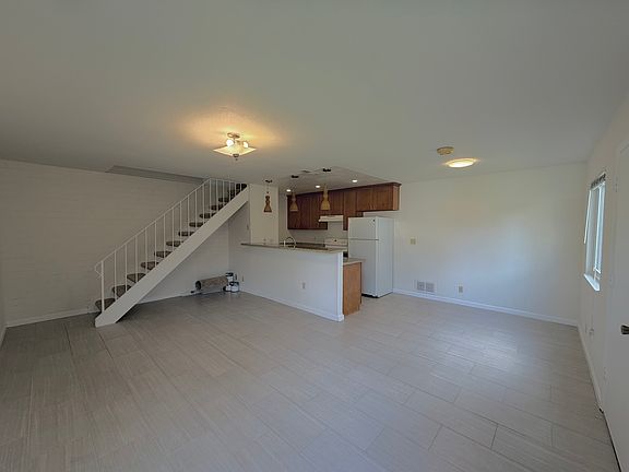 5th image of 34813 Starling Dr APT 3
