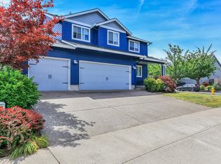 404 Vine Ave, Woodburn, OR 97071