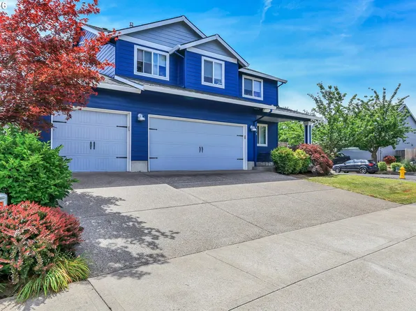 404 Vine Ave, Woodburn, OR 97071