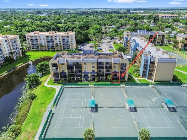 2828 Tennis Club Drive #202, West Palm Beach, FL 33417