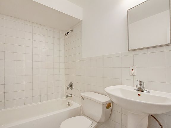 5th image of 1997 3rd Ave #3B