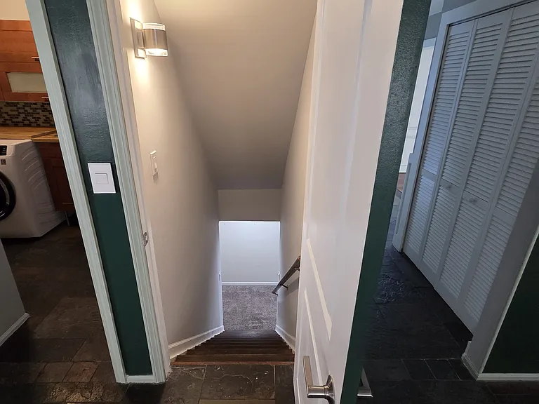6076 Glen Eagles Dr — Photo 24