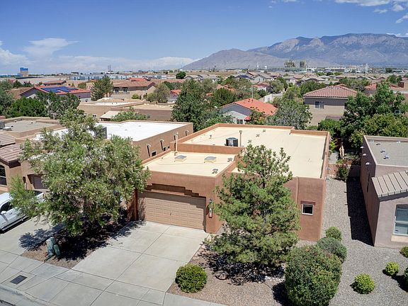 2nd image of 7640 Calle Carisma NE
