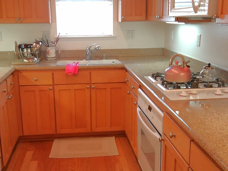 1036 Keeble Ct — Photo 8