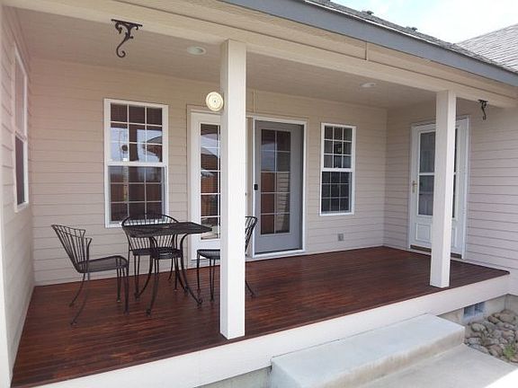 Large covered back deck