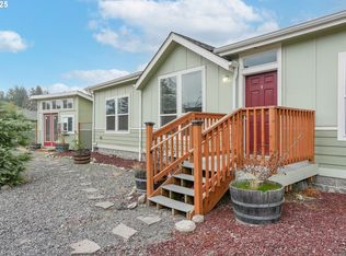 40213 Dogwood Rd, Mill City, OR