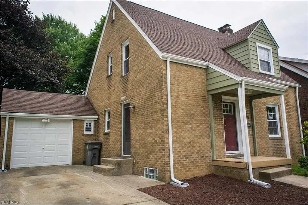 4013 Helena Ave photo 1