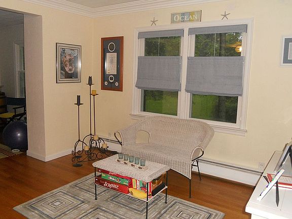 family room 1