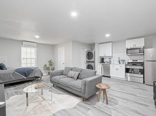 1352 Dorothy St #A, Houston, TX 77008