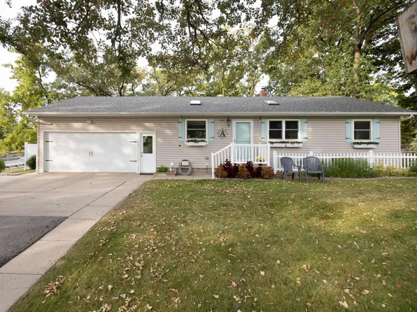 1401 Hoot Lake Dr, Fergus Falls, MN 56537