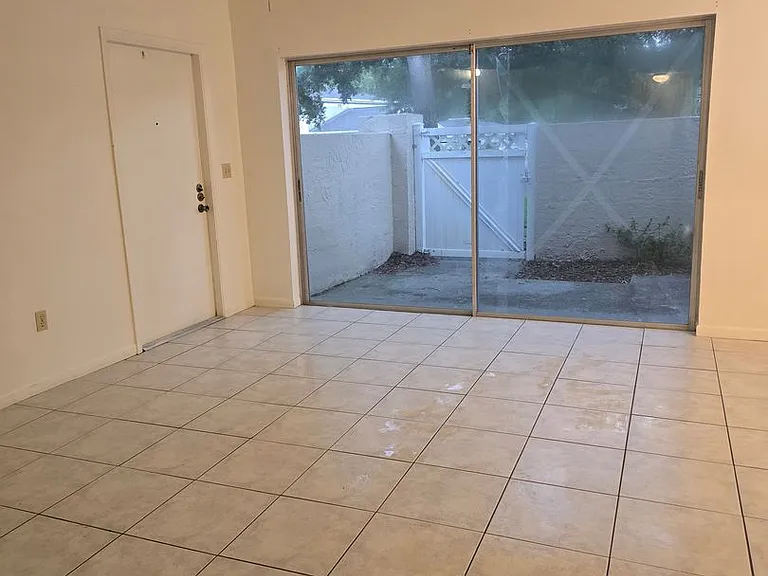 6309 Bentbranch Ct — Photo 10