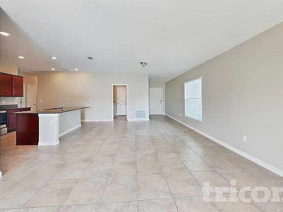 3rd image of 10410 Fairy Moss Ln