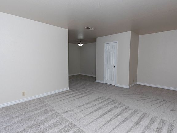 3rd image of 5081 River Glen Dr Unit 102