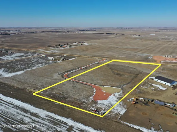 30th St SW, Belfield, ND 58622