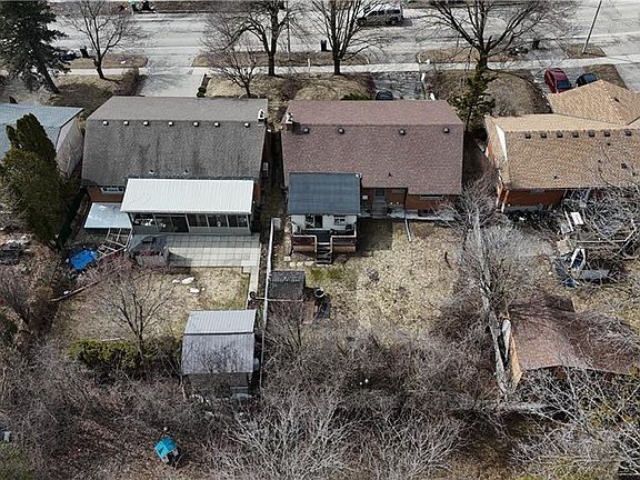 3rd image of 396 Hazel St