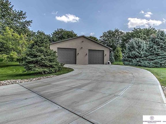 5th image of 21919 Silverado Dr