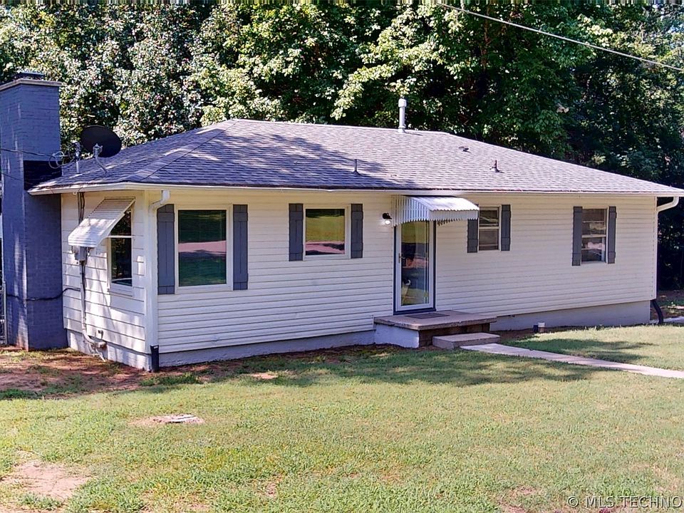 1st image of 1427 Pine St