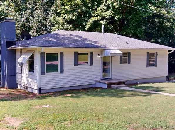 1427 Pine St, Ada, OK 74820
