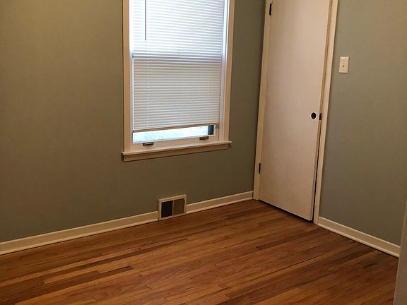 2nd image of 6655 W Hayes Ave #1