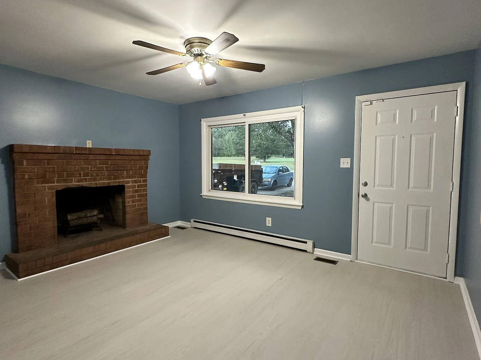 3675 East Ridge Road - 1 — Photo 2