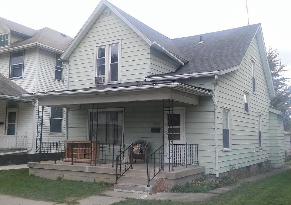 1025 St Mary's Ave
