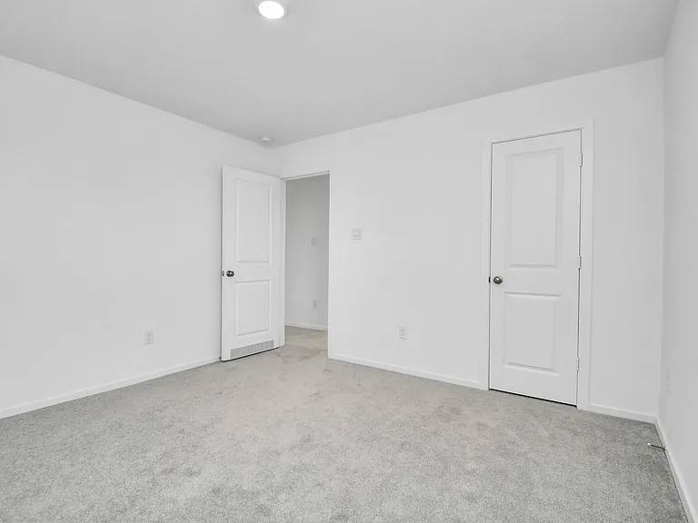1507 Windrose Bnd — Photo 32