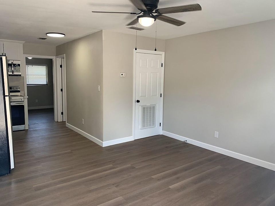1st image of 905 E Orange St #905