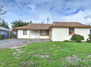 7411 Caldus Ave, Van Nuys, CA 91406